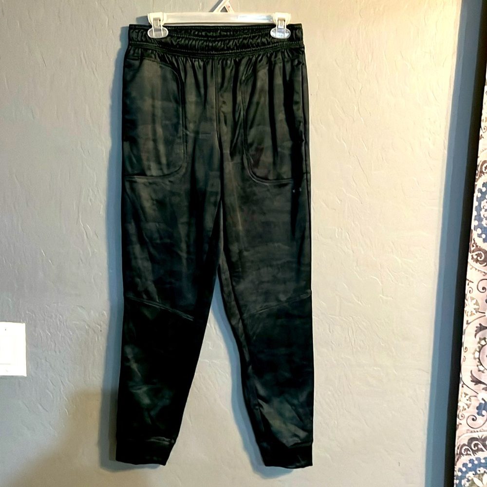 Alive hunter green joggers